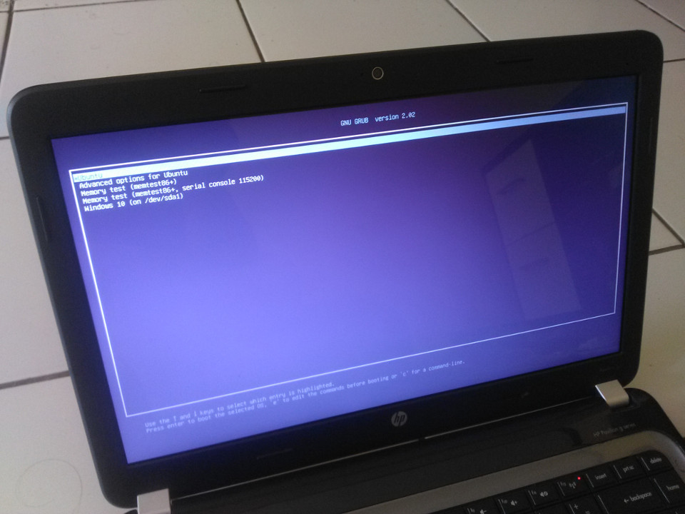 Cara Dual Boot Ubuntu 18.04 LTS dan Windows 10